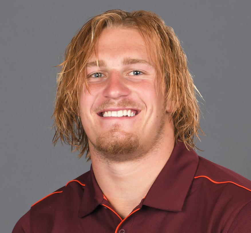 vt_hollifield_dax_19fb_head_6x9.jpg